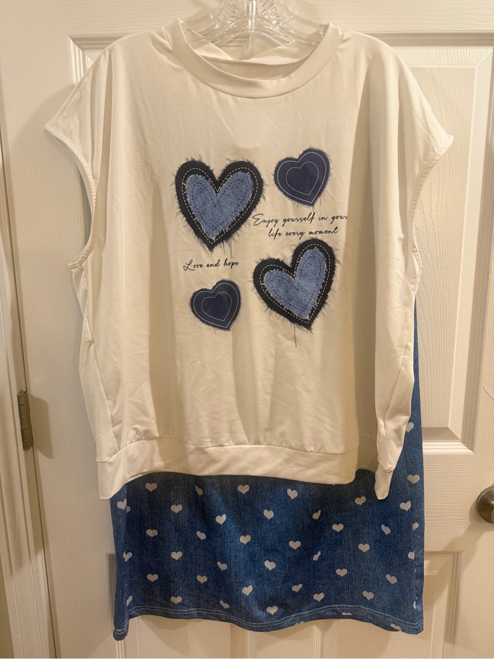 SHEIN CURVE 2XL Heart Print Skirt Set